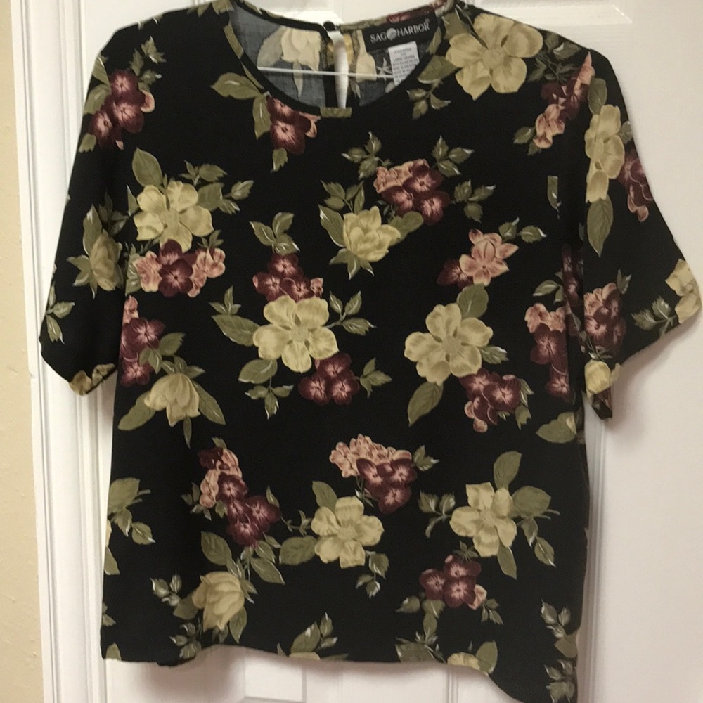Floral SAG HARBOR Size L Short Sleeve Top